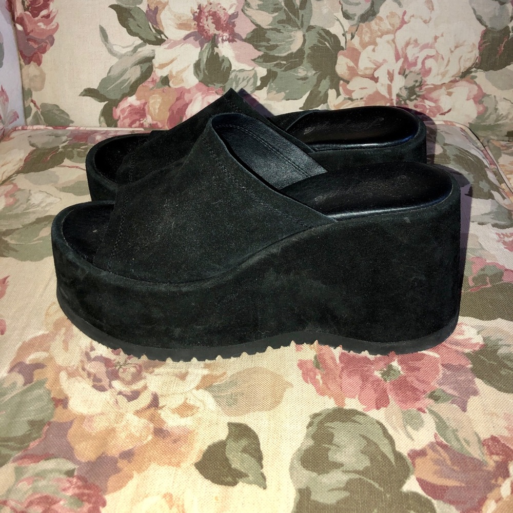 FreePeople Retro Platforms